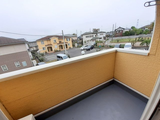 セレンディップハウスⅡＡのバルコニー|お洗濯にも便利なバルコニー付き