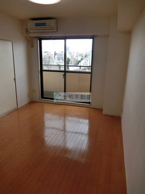 ライオンズマンション池袋要町第二の居間・リビング