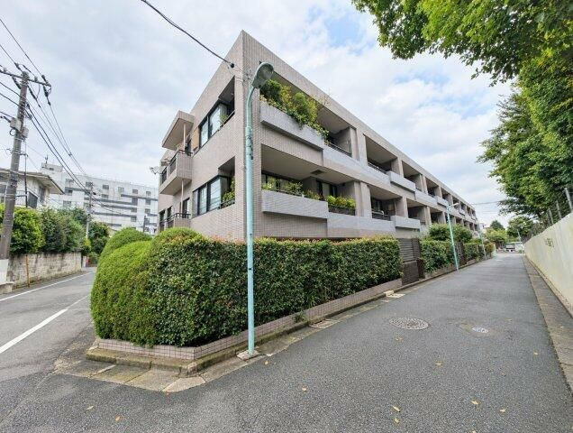 ソフィア目黒碑文谷の外観|建物外観を気になさる方へ、見た目の良い物件です