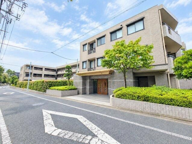 ソフィア目黒碑文谷の外観|落ち着いた雰囲気の外観です