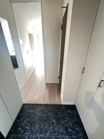 HEBEL MAISON学文殿の玄関
