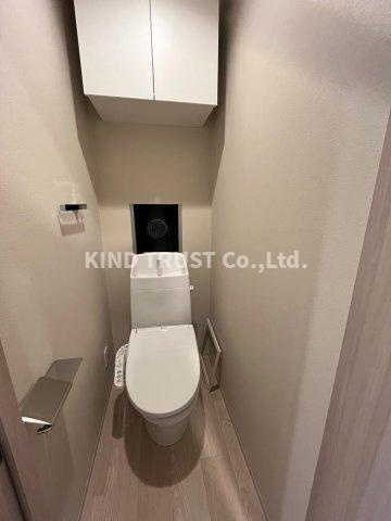 Live Casa天満橋のトイレ|落ち着いた色調のトイレです