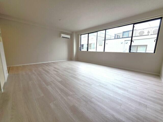 コスモスパジオ用賀の寝室|落ち着いて過ごせるお部屋なので、寝室にいかがでしょうか
