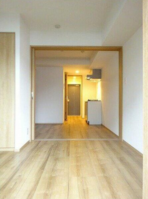【その他】 | ハーモニーレジデンスクロスゲート | お部屋から玄関に向けて