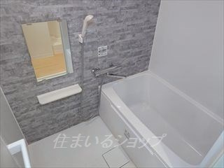 ルネッサンス末森の浴室|サーモ付きシャワー水栓