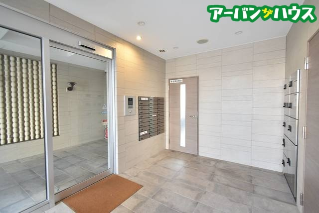 ＣＲＡＳＳＯ　ＩＭＡのロビー