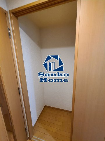 ドルチェ東京・八重洲通りの収納