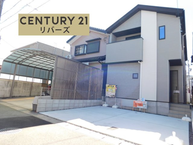 名古屋市緑区鳴海町字中汐田の新築一戸建の外観|☆限定１棟☆　新価格！！いつでも見学できます♪（お問合せ当日、平日、水曜、夜間でもＯＫ）　敷地４０．４０坪！　広いリビング２２．７帖！　駐車並列２台ＯＫ！　ファミリークローク＋スタディカウンター完備