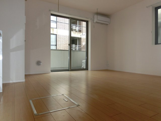 Ｌｅ　Ｌａｕｒｉｅｒ　中野の居間・リビング|同建物別室参考写真