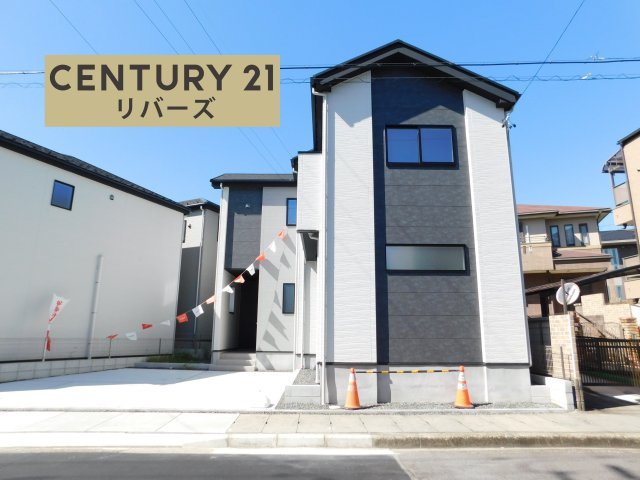 名古屋市緑区鳴海町字上中町の新築一戸建の外観|☆１号棟☆　　新価格！！いつでも見学できます♪（お問合せ当日、平日、水曜、夜間でもＯＫ）　　名鉄名古屋本線「鳴海」駅徒歩６分♪　敷地４１坪超！　駐車並列２台可！　ＬＤＫ１８帖♪　収納豊富！　