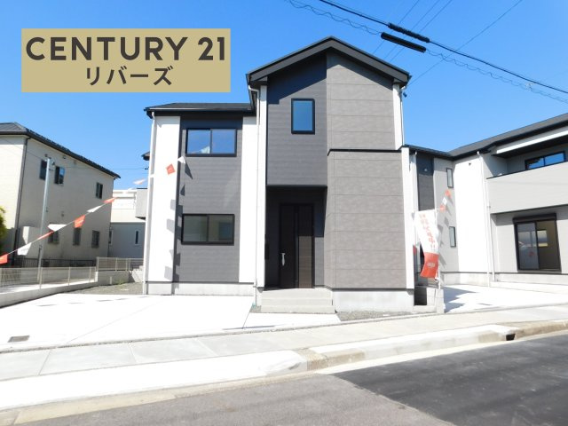 名古屋市緑区鳴海町字上中町の新築一戸建の外観|☆３号棟☆　　新価格！！いつでも見学できます♪（お問合せ当日、平日、水曜、夜間でもＯＫ）　　名鉄名古屋線「鳴海」駅徒歩６分♪　敷地４０．８６坪！　全室南向き♪　駐車並列２台可！　収納豊富な間取り！