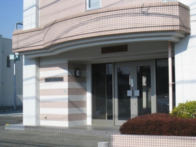 ★オートロック付きで初めての１人暮らしも安心★