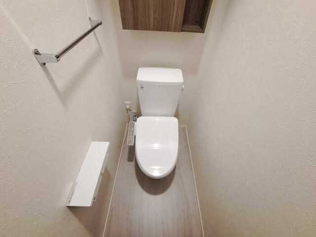 ラクーアのトイレ|温水洗浄暖房便座