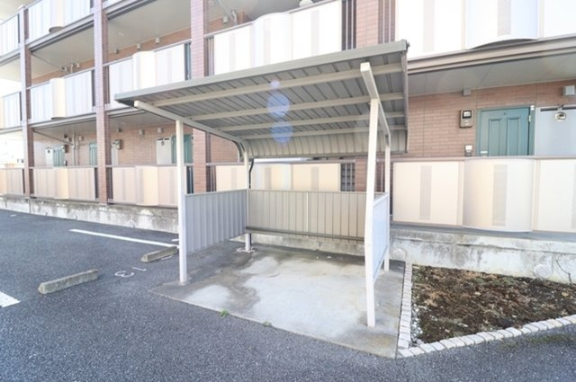 グランドールのその他|駐輪場