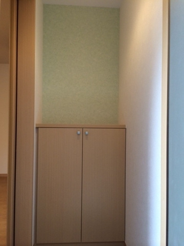 あかりハウジングの玄関