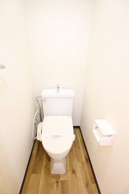 嬉しい洗浄機能付便座のトイレ