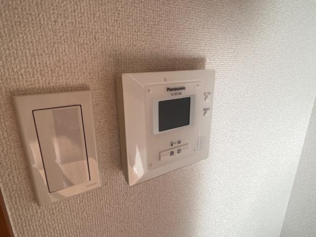 エンゼルグリーンパレスの内装|カメラ付インターホン