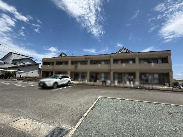 ラ・ファミーユ　ＨＡの外観|外観写真（昼）