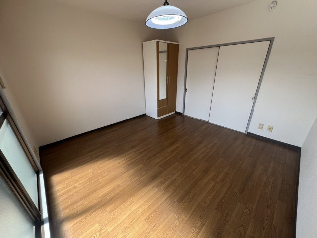 マンションヒバリの居間・リビング|室内洗濯機置き場あり！※別部屋写真参考