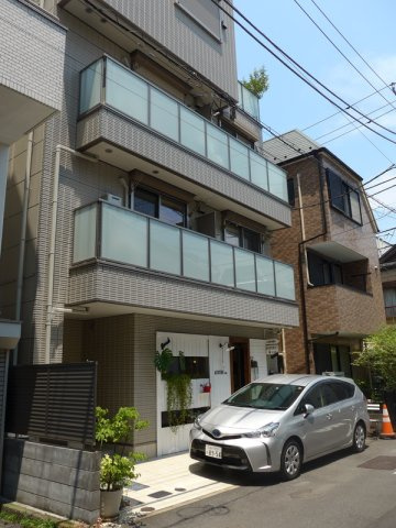 イーストリーヴスのその他