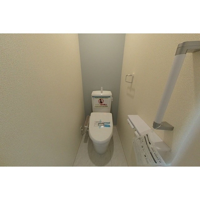 岐阜市菅生３丁目の一戸建てのトイレ
