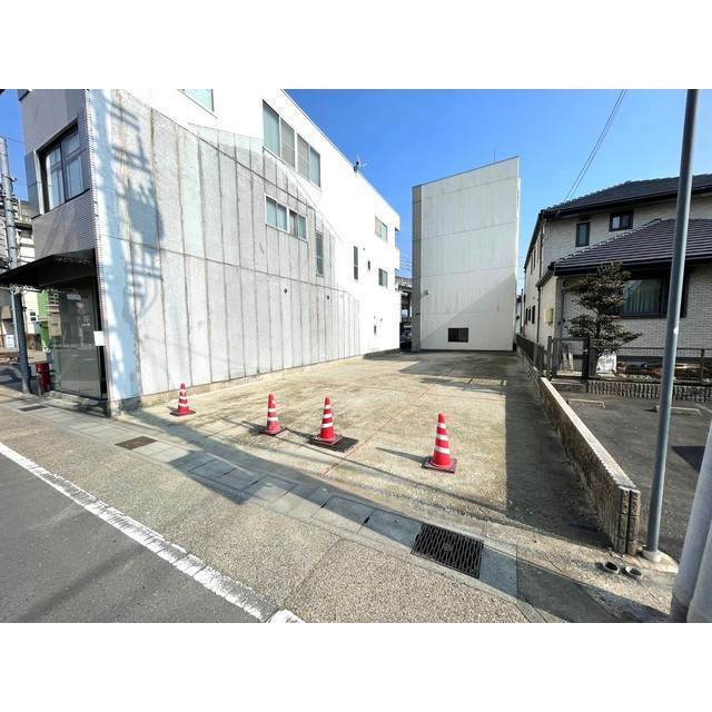 岐阜市加納北広江町の駐車場のその他