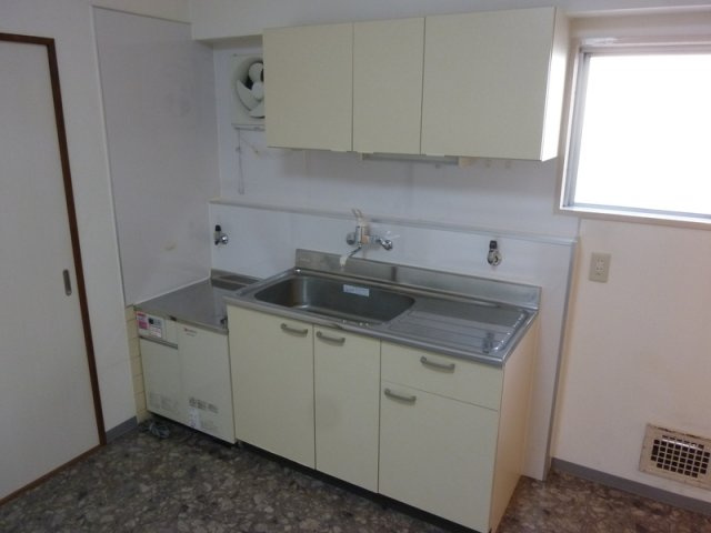 竹内ダイアパレス鶯谷のキッチン