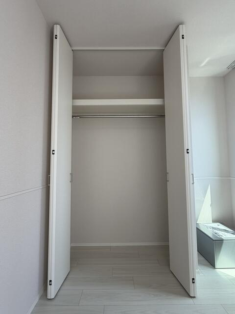 Ｋｏｍａｚａｗａ　Ｋｏｕｅｎ　ｔｅｒｒａｃｅ(コマザワコウエンテラス)の収納