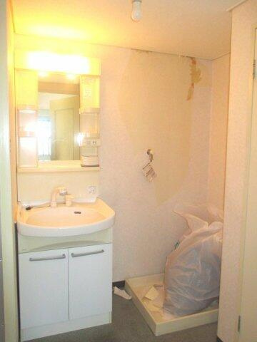 メゾン貝塚の洗面所