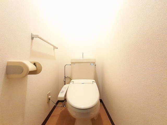 ウイステリアＡのトイレ|シンプルで使いやすいトイレです