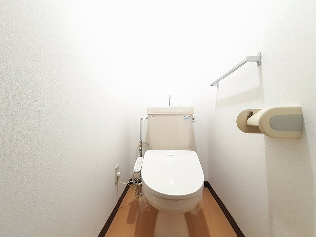ウイステリアＡのトイレ|シンプルで使いやすいトイレです