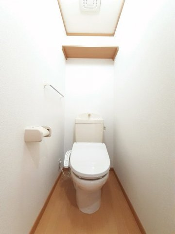 モワメームのトイレ|清潔感のあるトイレです