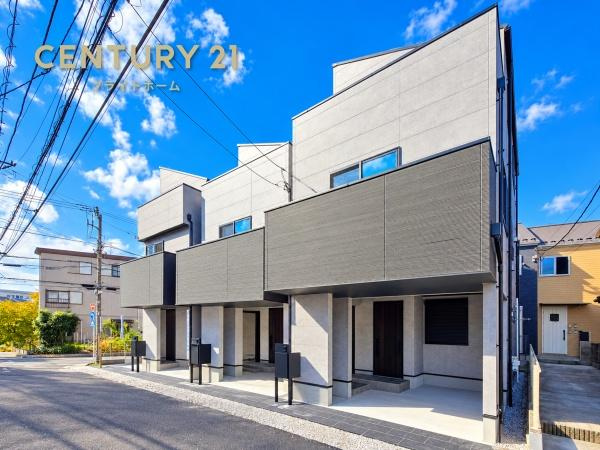 横浜市西区霞ケ丘の新築一戸建の外観|いつでもご案内可能です！
お車でご自宅まで送迎承ります。