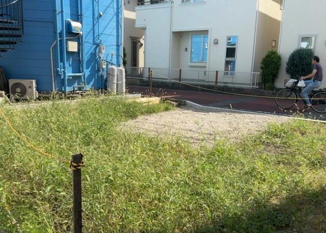 【防犯設備】 | 当然のことではありますが、オートロックやセンサーライト、ホームセキュリティーなどの防犯設備があれば、小さいお子様がいるご家庭も安心ですよね！まず物件購入の際は、防犯設備もチェックするようにしましょう。