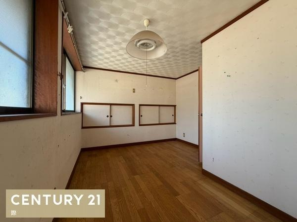 紀の川市荒見　中古戸建の洋室