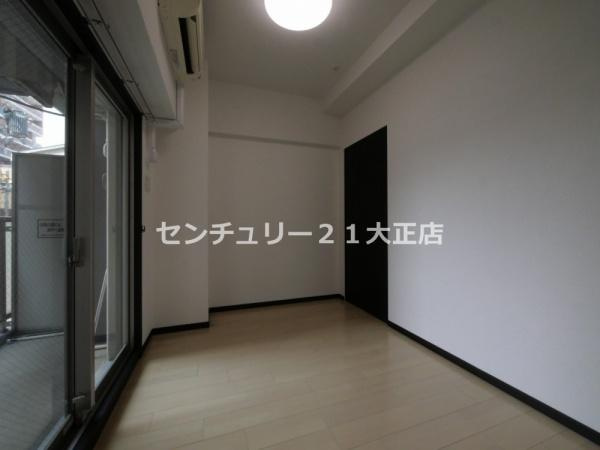 エステムコート難波WEST－SIDE2ベイフレックスの洋室