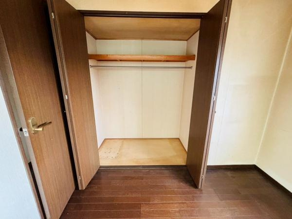 富里市七栄の中古一戸建の収納