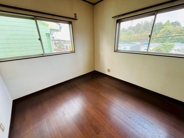 富里市七栄の中古一戸建の洋室