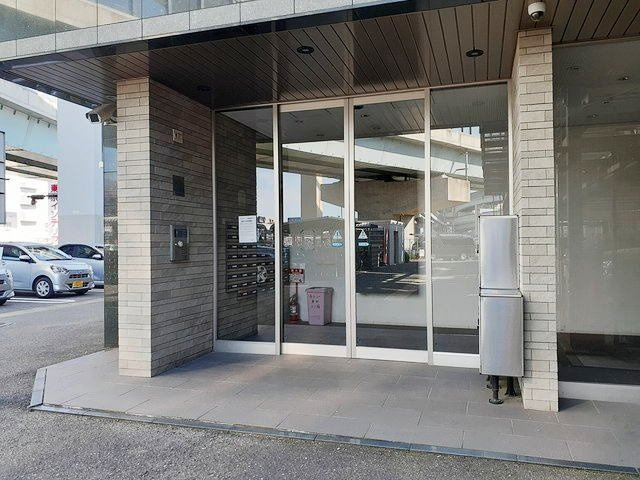 【エントランス】 | レイ・クレスト