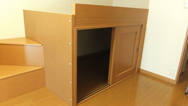 レオパレスパレット壱番館のその他|大型ベット下収納
