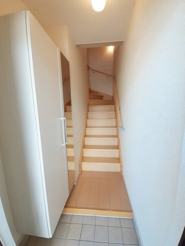 【玄関】 | メゾン　ド　クレール