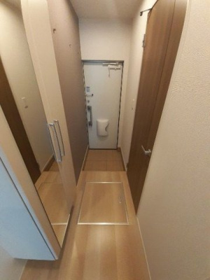 【玄関】 | ピアチェーレ　六本松