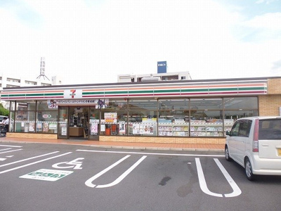 【周辺】 | ピアチェーレ　六本松 | セブンイレブン岩田町店まで300m