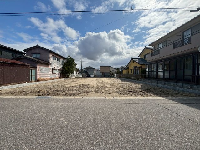 東区有楽　2935万円の外観