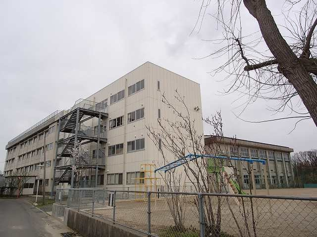 ラヴィアン・リヴィエールの周辺|新潟市立赤塚小学校まで2300m