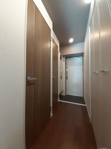 アビタシオン　グランデの玄関