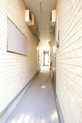 メゾン・プーラ菊川の外観