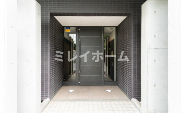 ブライズ品川大井DUEのエントランス