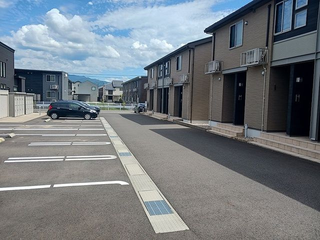 ひふみのふの駐車場