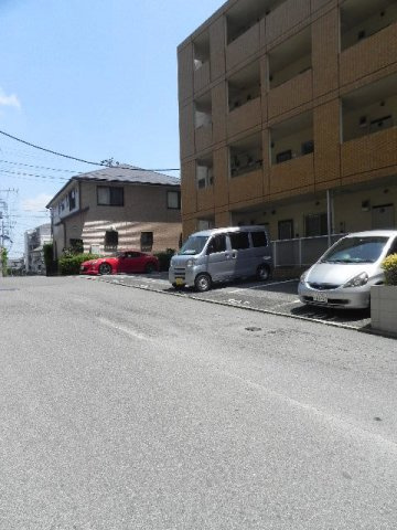 フェルメールの駐車場